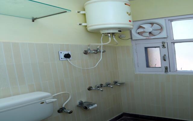 OYO 13179 Home Mountain Abode Mehli