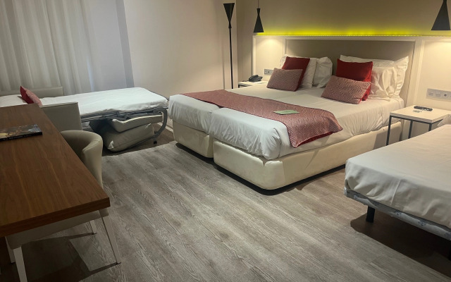 Hotel Silken Rona Dalba