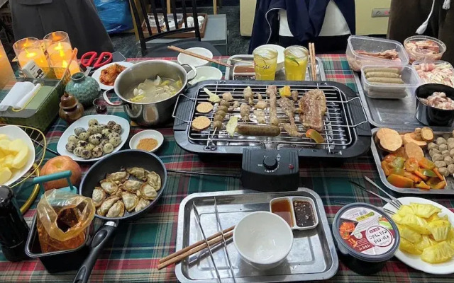 Cozy Fam Homestay in Central Hanoi - Hao Nam Street