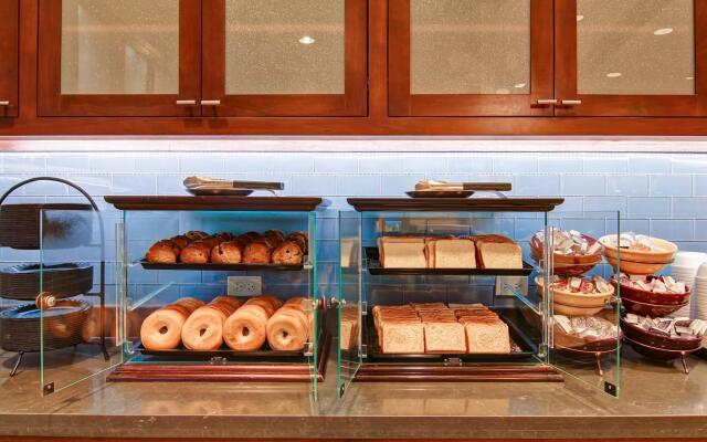 Homewood Suites by Hilton Washington, D.C. Downtown