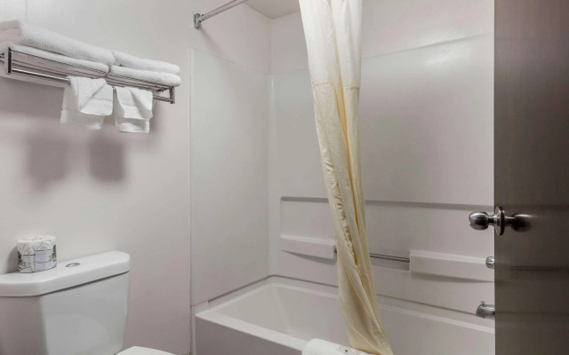 Quality Inn Kingston Springs