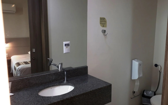 Hotel Valerim Itajaí