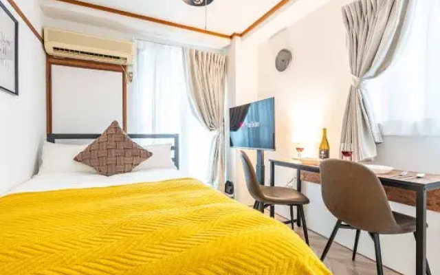 Esterrace Osaka West 101