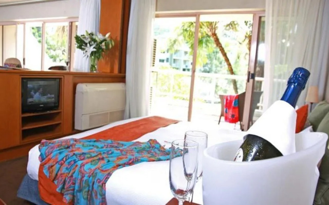 Pacific Bay Resort