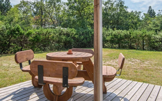 Entising Holiday Home in Jutland near Sea