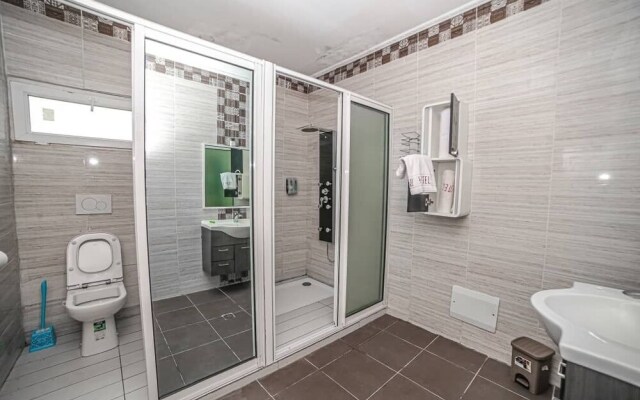 Fini Hotel Bobende