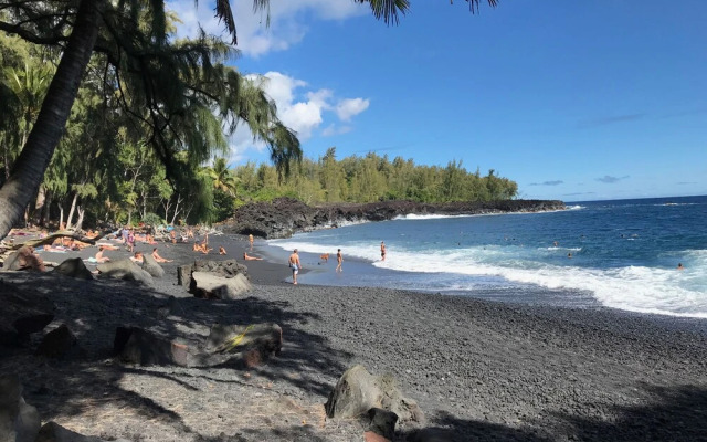 SweetSpotStay-Enchanted Grotto