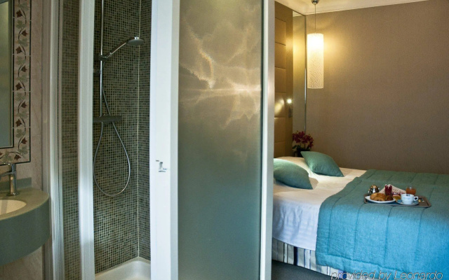 ELSA, Hôtel Paris