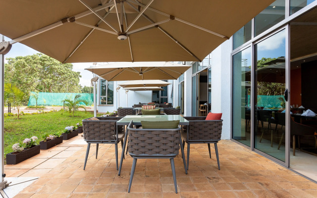 Ulwazi Place Hotel By Trianum