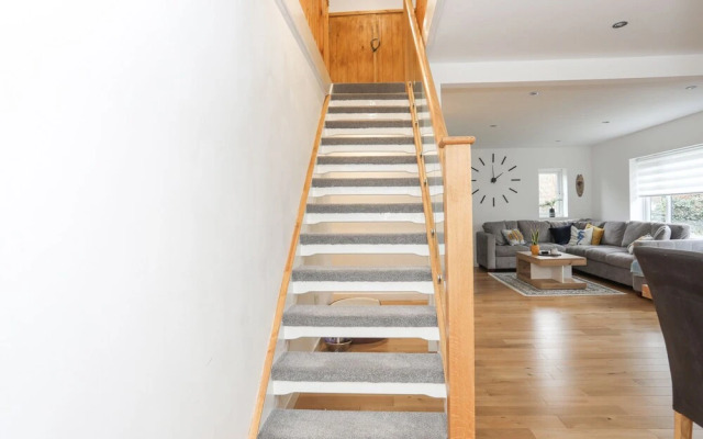 Clydfan, No 1 Trearddur Road
