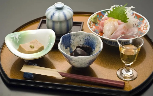 Kusatsu Onsen EKINARIYA RYOKAN