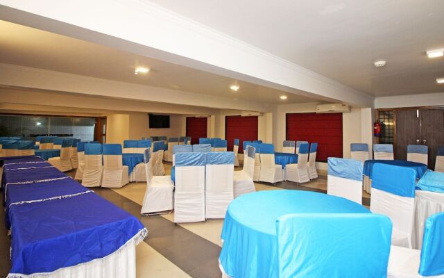 OYO 9451 Hotel Prem Ratna