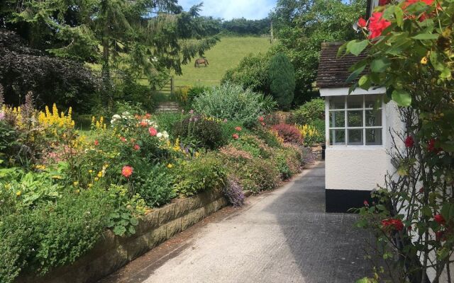 Pardlestone Farm: B&B