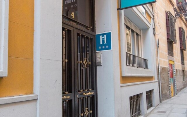 Jc Rooms Puerta Del Sol