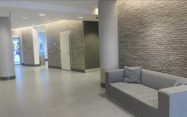 Super Awesome King West Furnished Suite