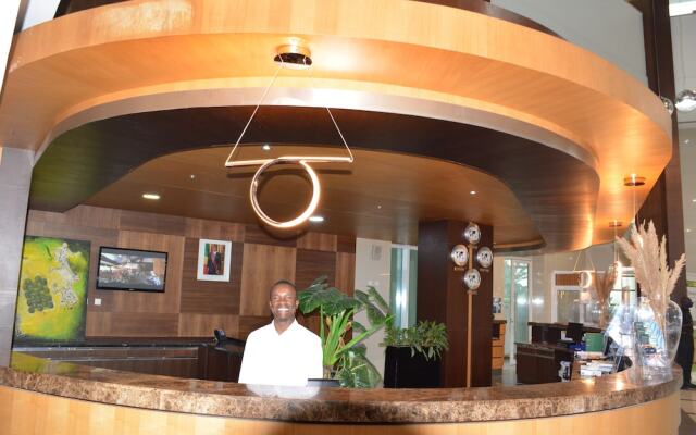 Pefaco Hotel Maya Maya