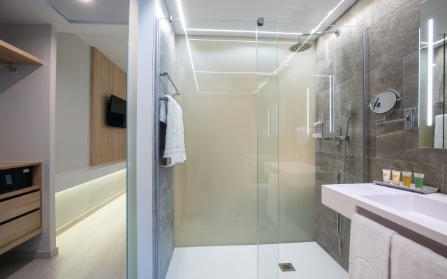 Sirenis Hotel Tres Carabelas & SPA
