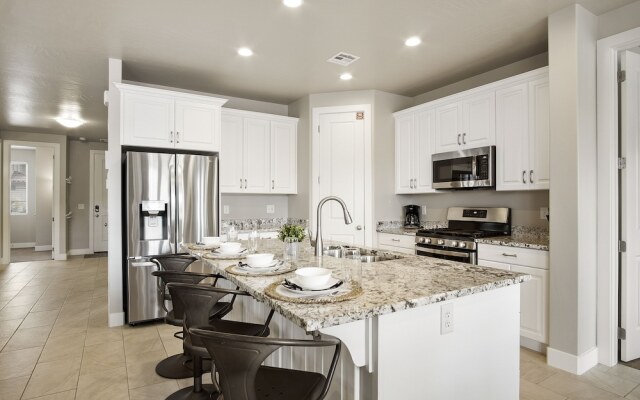 Endless Summer/ Brand New Waterpark!