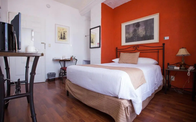 Pórtico Hotel & Galería