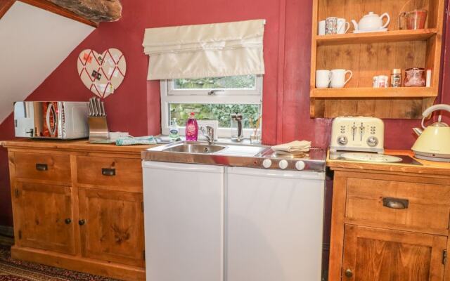Beckfold Cottage