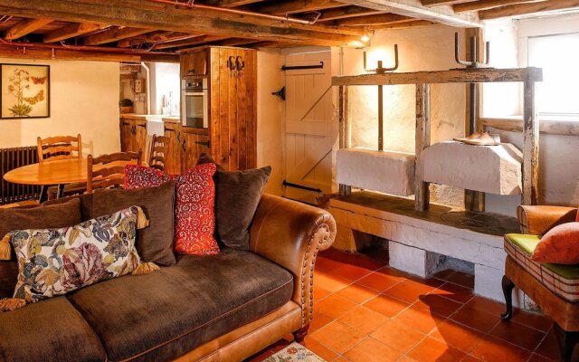 The Cheese House at Gileston Manor