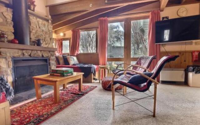 Bindi - Alpine Getaways's Chalet at Tower Rd