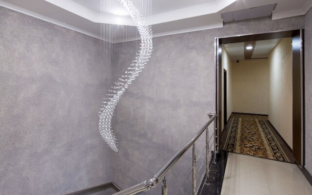 Отель «Элегант»