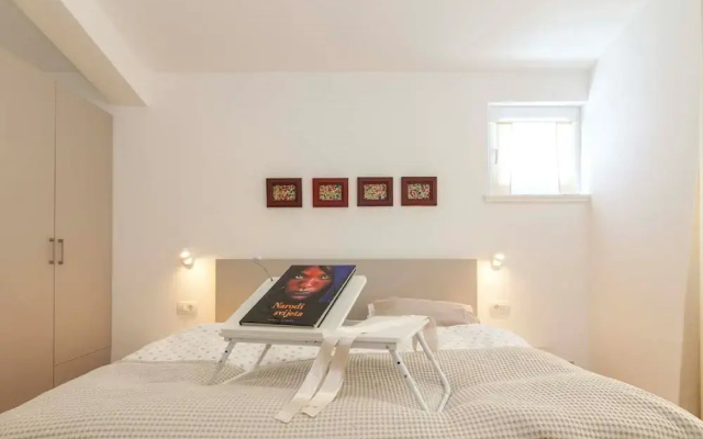 Deluxe Villa in Šibenik near Lake