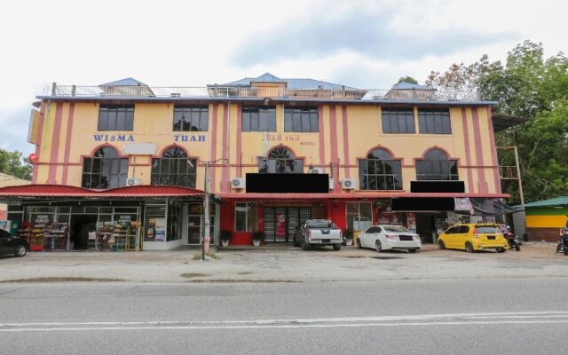 OYO 90441 Cz Traveler's Hotel