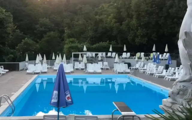 Barbara Apartment With Lake View in Ghiffa