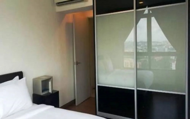 Paradise Apartment at Taragon BktBintang