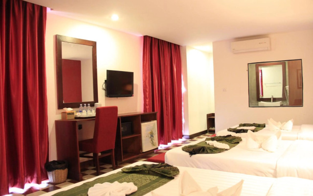 Mekong Angkor Palace Hotel