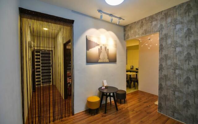 DaHong Island Apartment