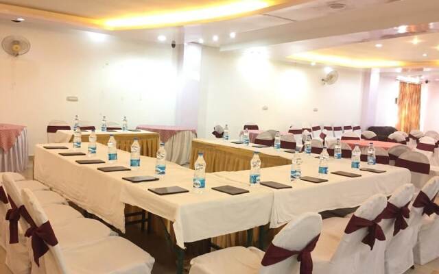 Hotel Sai Gardens
