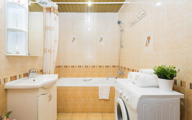 HomeHotel (ХоумХотел) на улице Краснодонцев 19 корпус 1