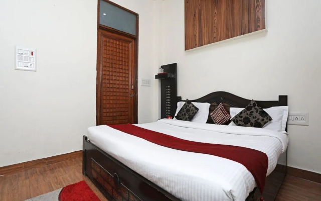 The Castle Bed  Breakfast