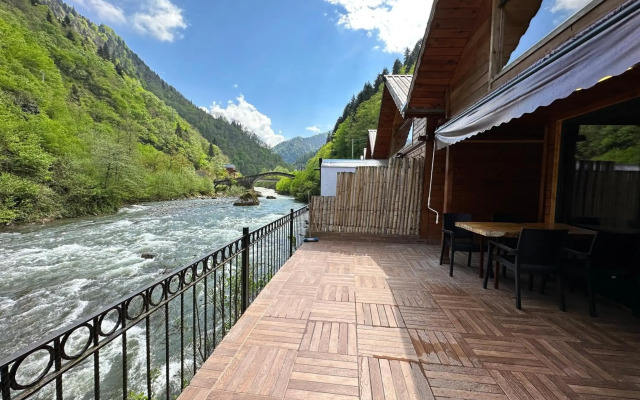 Tuva Villa's