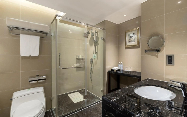 Holiday Inn Chengdu Century City-WestTower by IHG