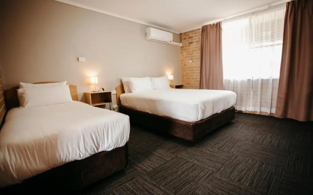 Colonial Motel Richmond