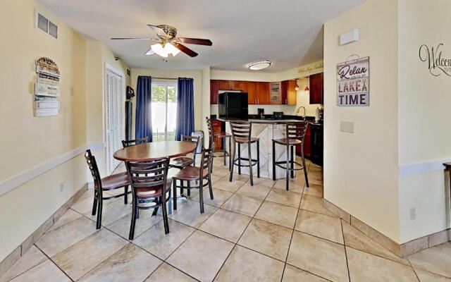 Put-In-Bay Poolview Condo #2