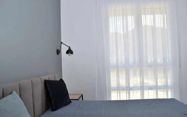 White Moon Apartment 301