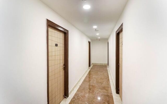 Hotel Nazeer by Adb Rooms