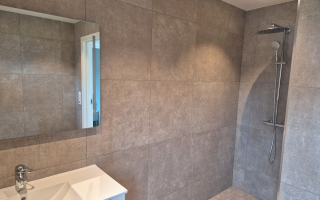 Yggdrasil Sea Wiev Lodge