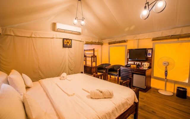Royal Land Luxury AC Tent