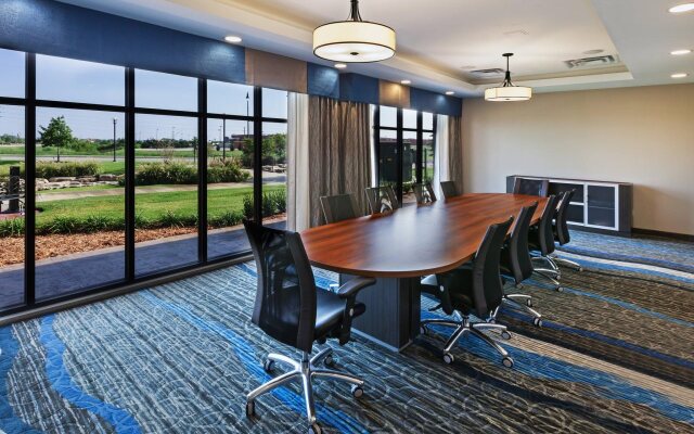 Holiday Inn Express & Suites Glenpool-Tulsa South by IHG