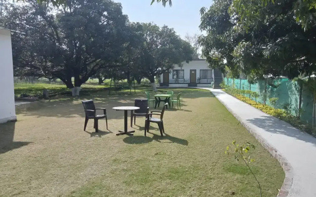 Pallavi Home Stay