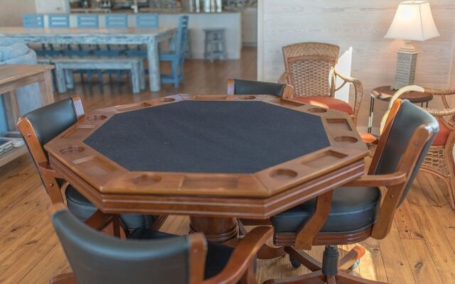 Turtle Paradise - 5 Br Home