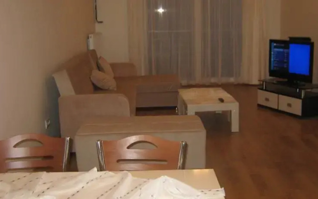Mall City Residence