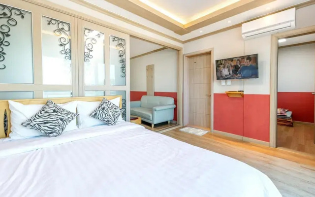 Yangyang Haettuneonchangmoon Pension