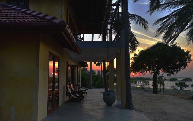 Kitelantis Hotel and Resort